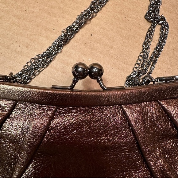 Franchi Collection convertible clutch/handbag, bronze, metallic, chain, vintage - Picture 8 of 9